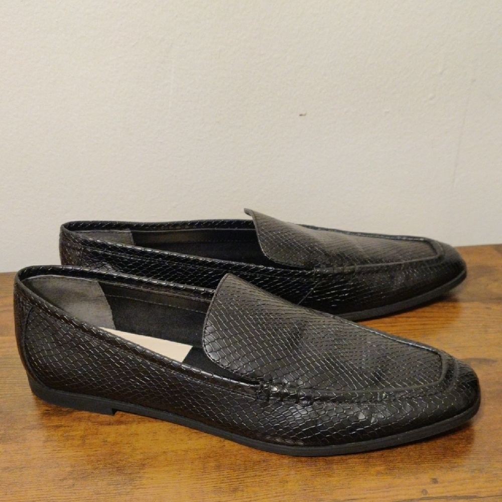 Dolce Vita Black Leather Slip-On Loafers - Picture 2 of 13